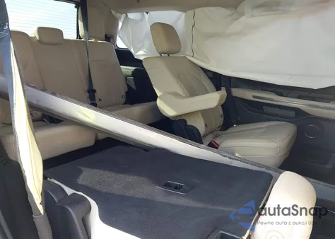 2019 Ford Expedition Platinum z USA, uszkodzony, nr VIN 1FMJU1LT2KEA47942